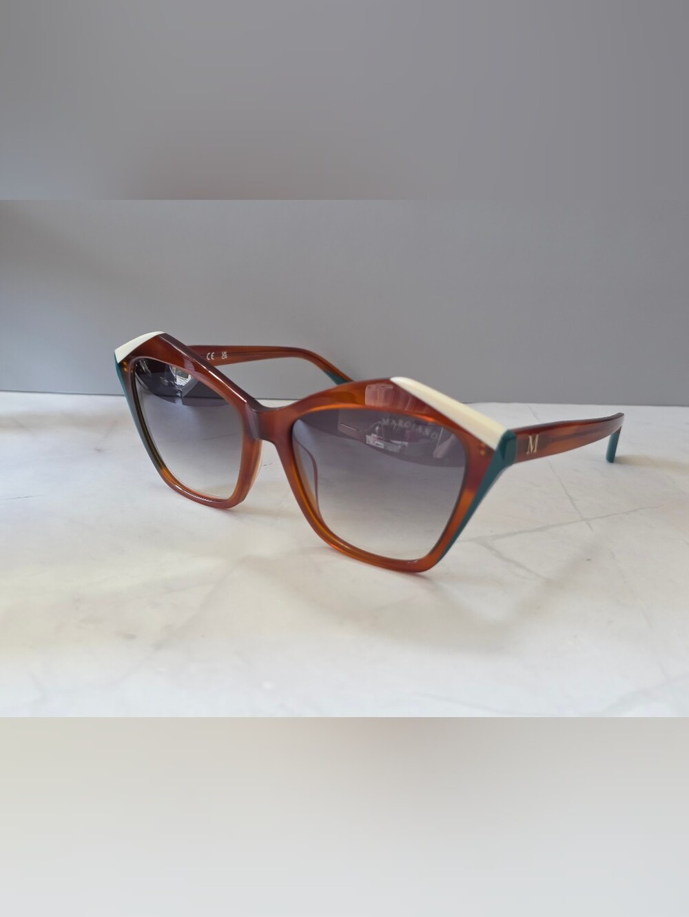 Marciano by Guess GM0832 Cat Eye Sunglasses Brown Teal Ivory Colorblock
